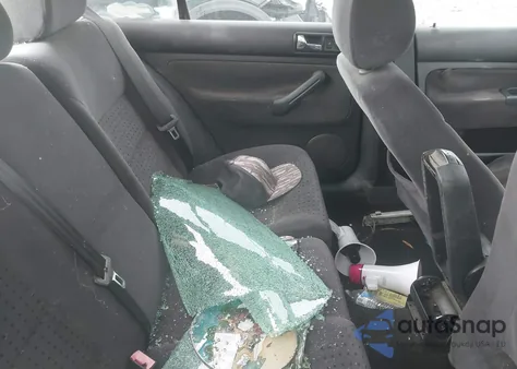 2001 Volkswagen Jetta Gls from USA, damaged, VIN 3VWSK69M71M146001